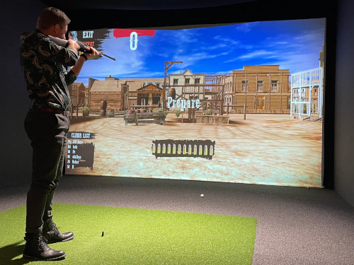 VR shotgun in towards wall screen